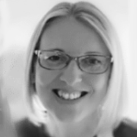 Lesley Robson